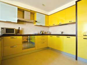 siyah sarı mutfak dolabı